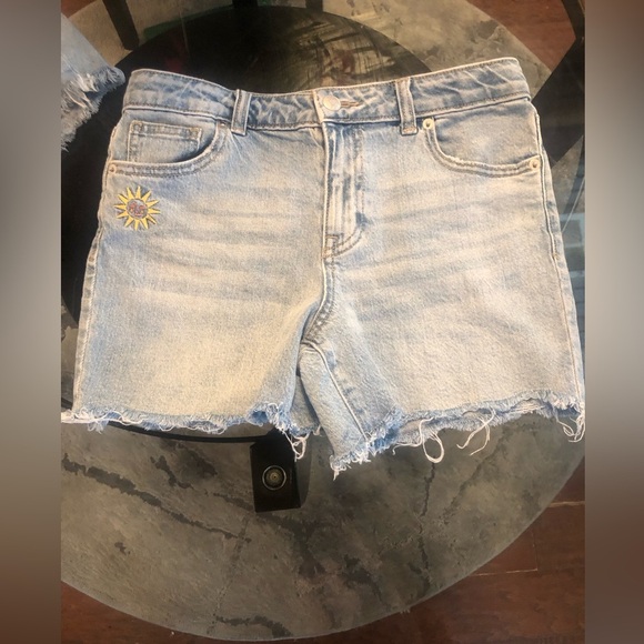 2 Pair Cat & Jack Light Blue Frayed Jean Shorts in great cond size girls XL (14) - Picture 2 of 9